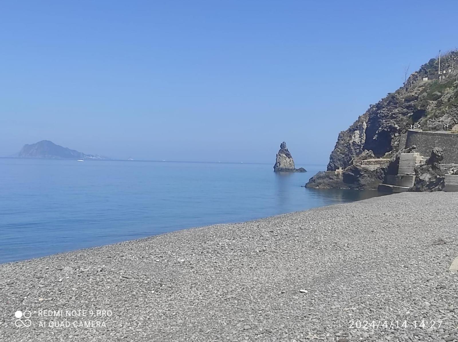 Appartamento Rocche Rosse Acquacalda Exteriér fotografie